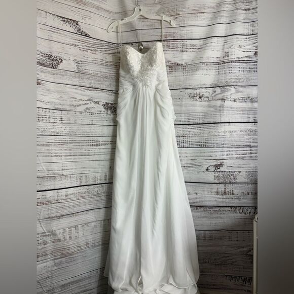 David’s Bridal Wedding Dress Womens Sz 8 strapless crinkle lace chiffon Princess - Picture 3 of 13